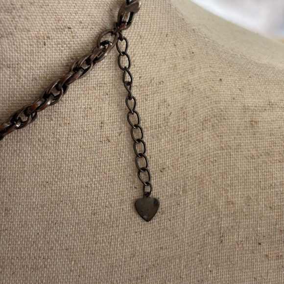 CAMEO Pendant Necklace Gray with Pewter Chain Gothic Victorian Style Retro - Picture 5 of 7